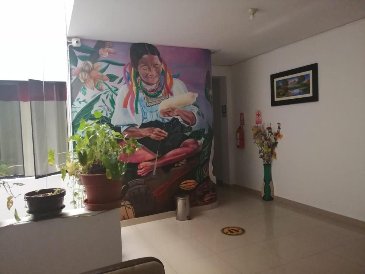 Hospedaje Renzo Tarapoto Eksteriør bilde
