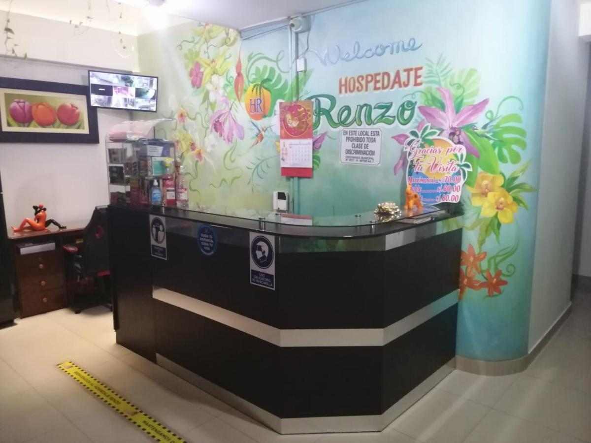 Hospedaje Renzo Tarapoto Eksteriør bilde