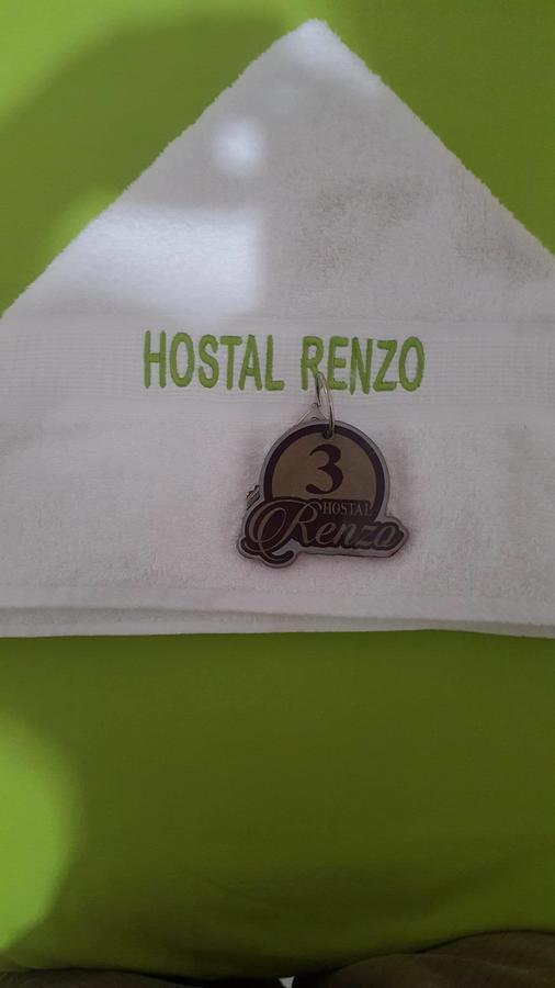 Hospedaje Renzo Tarapoto Eksteriør bilde