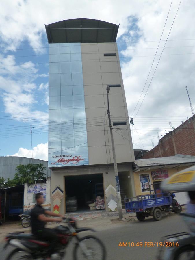Hospedaje Renzo Tarapoto Eksteriør bilde