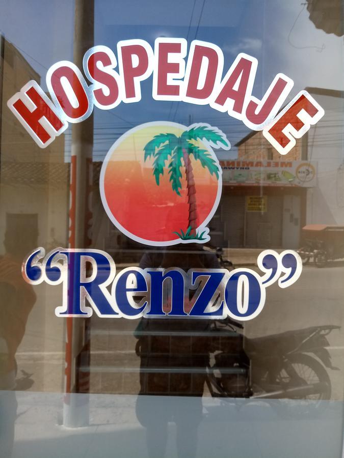 Hospedaje Renzo Tarapoto Eksteriør bilde